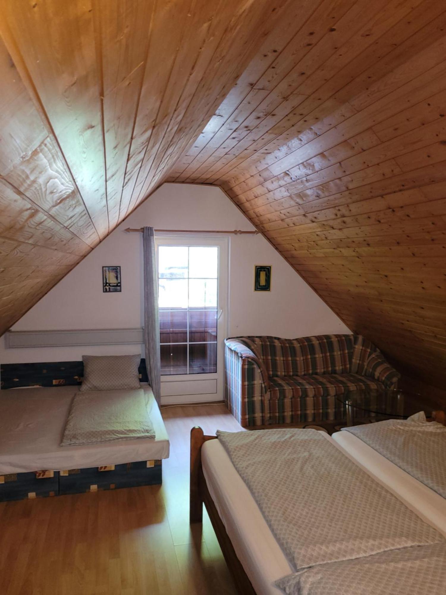 Hotel Mohas Vendeghaz Koszeg Mohas Ut 107 Zimmer foto